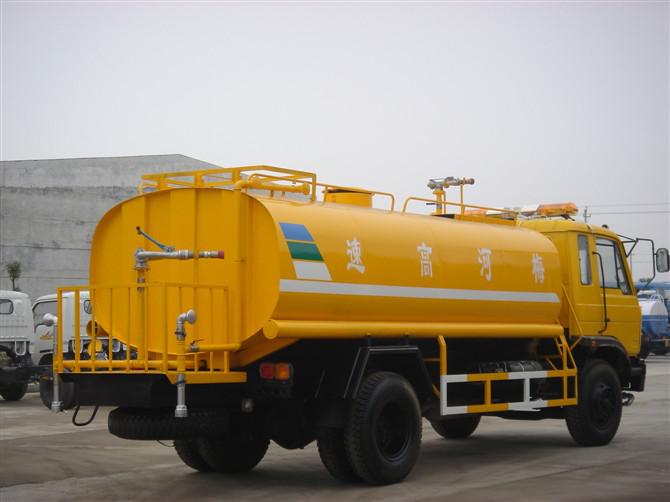 東風(fēng)153灑水車(chē) 東風(fēng)153灑水車(chē)