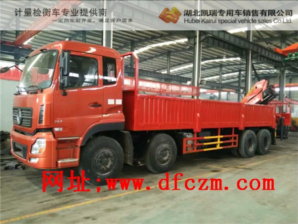 蘄春縣計量所東風(fēng)天龍檢衡車的PK15500 蘄春縣計量所東風(fēng)天龍檢衡車的PK15500