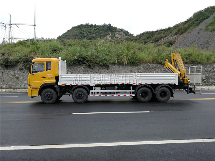 DWJ5315JJH型計(jì)量檢衡車(左) DWJ5315JJH型計(jì)量檢衡車(左)