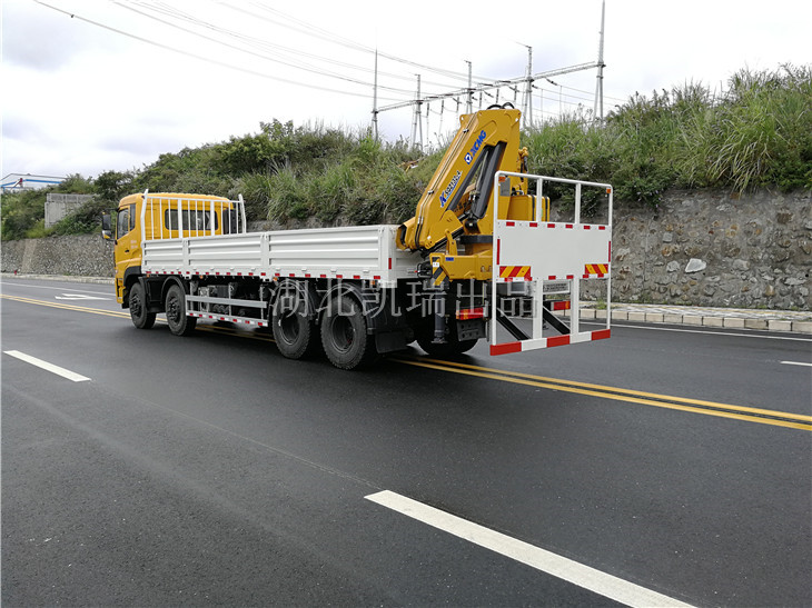 DWJ5315JJH型計(jì)量檢衡車(左后) DWJ5315JJH型計(jì)量檢衡車(左后)