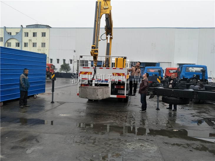 �������۵��ؙz�����