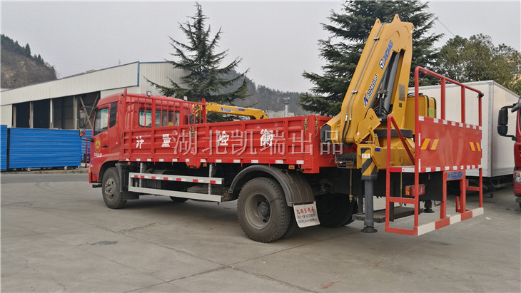 檢衡車后置操作平臺(tái) 檢衡車后置操作平臺(tái)