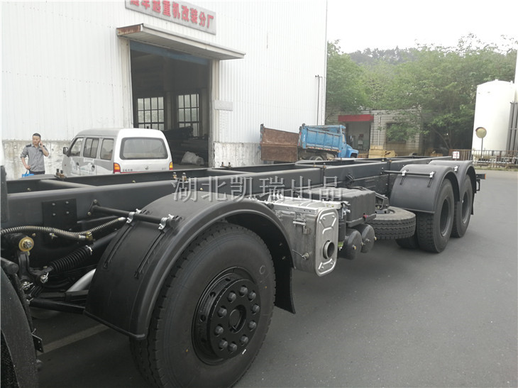 ��̥�ܡ�����尲�b��ʽ