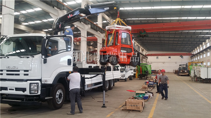 檢測吊機(jī)的起重性能 檢測吊機(jī)的起重性能